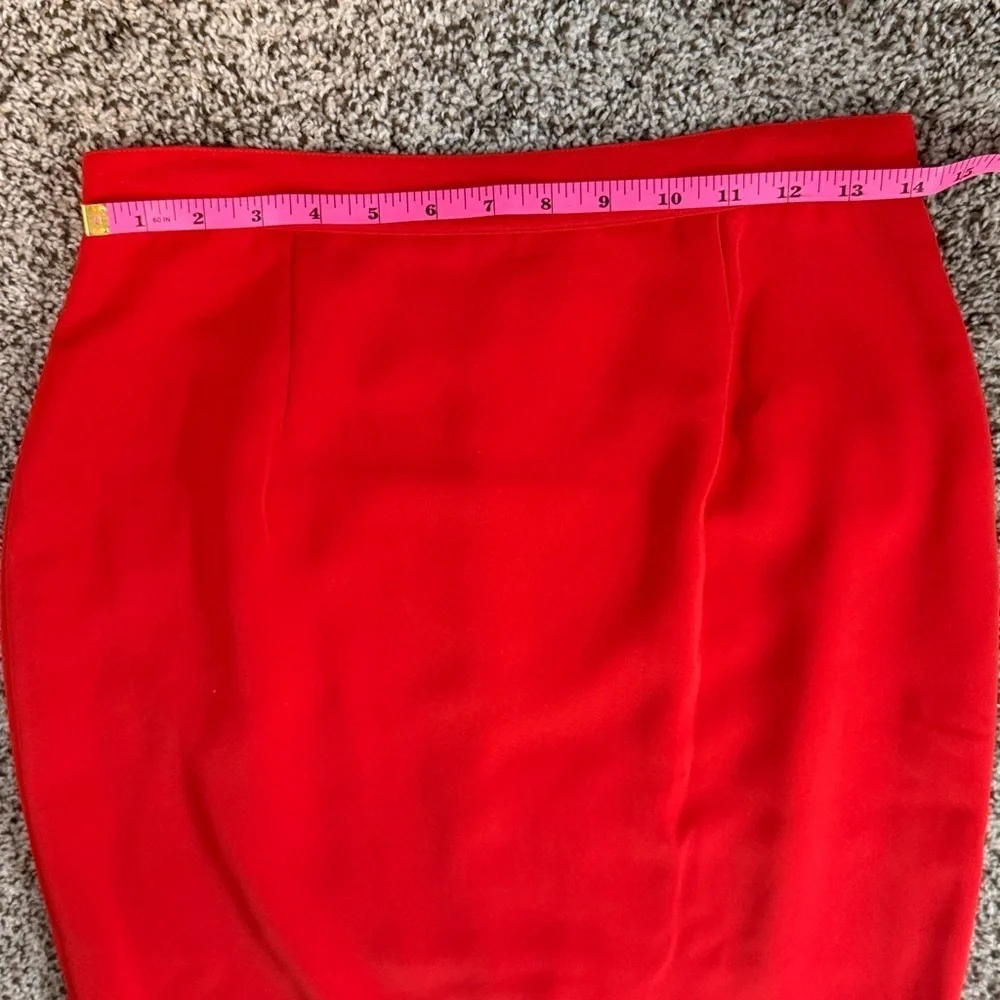 VotreNom NWT Red Skirt for Women Size Petite 42 (European Size)
